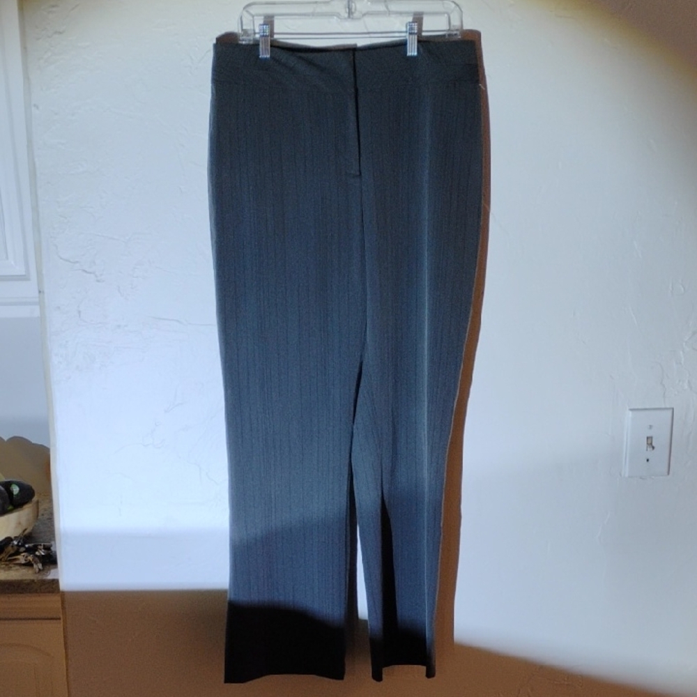 Worthington Gray Straight Leg Jeans